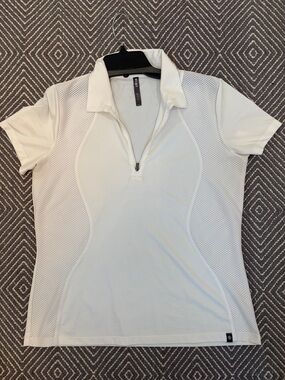 Women's Lija White Short-Sleeve Zip Polo Top Sz L